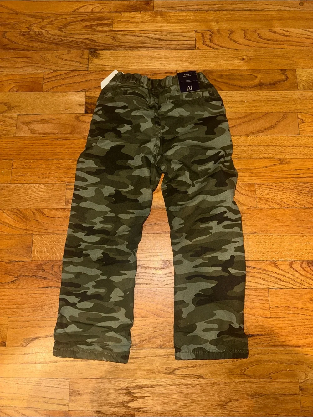 GAP Boys Camo Pull-On Pants - Green & Dark Green fully lined. NWT Sz 5